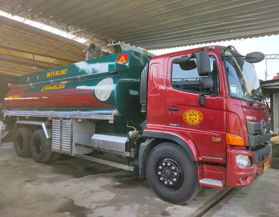 Đóng Mới Xe Bồn Trọn Gói HINO 20 Khối 5 Ngăn